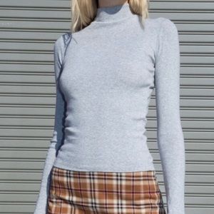 Brandy Melville Kendra knit turtleneck